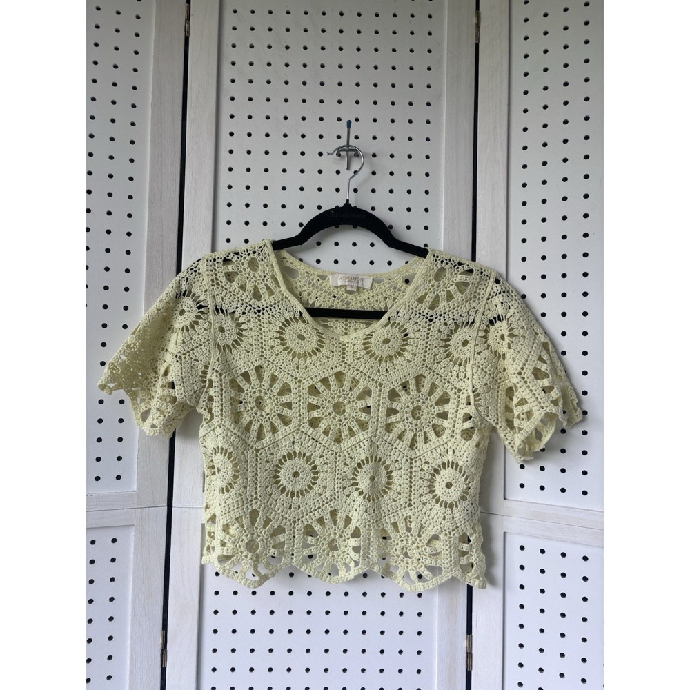 Rebellion Again Women Crochet Lace Top M Cotton Cream Boho Festival Short Sleeve
